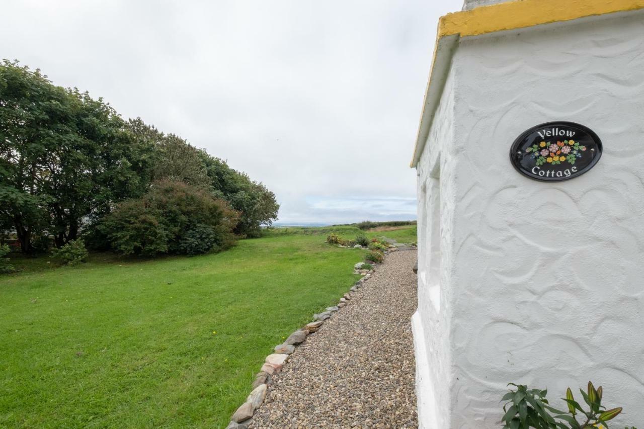Yellow Cottage, Doolin Knockfin Cross Roads Buitenkant foto